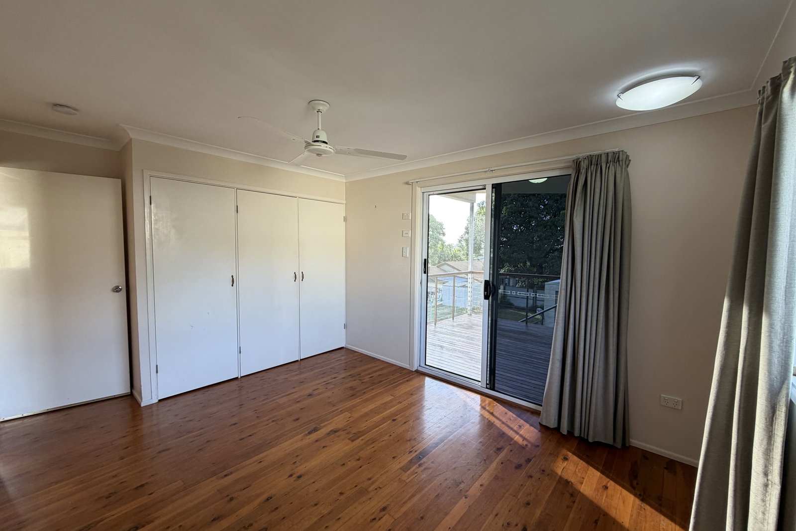24 Watt Street, West Gladstone  QLD  4680