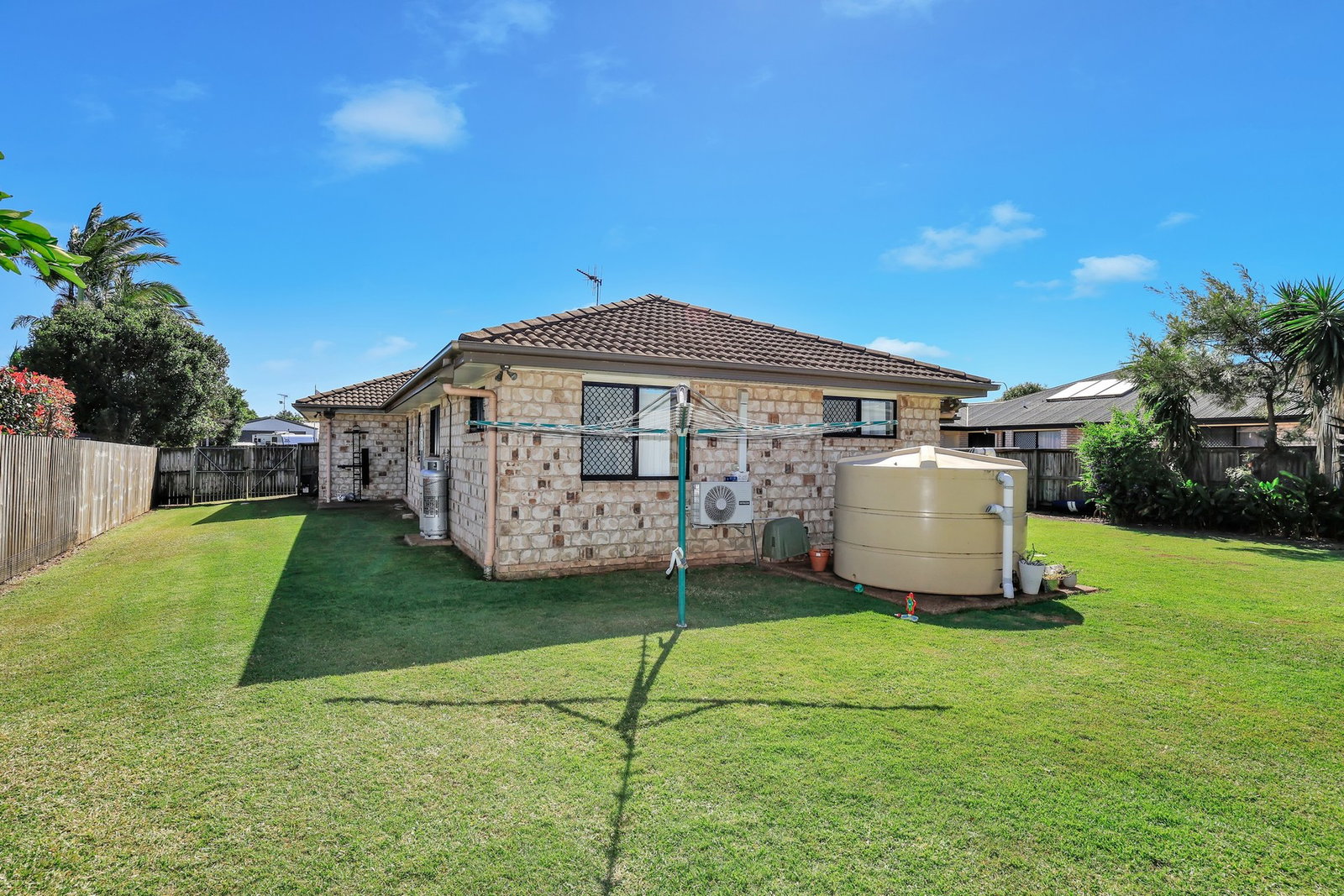 26 Balaam Drive, Kalkie  QLD  4670