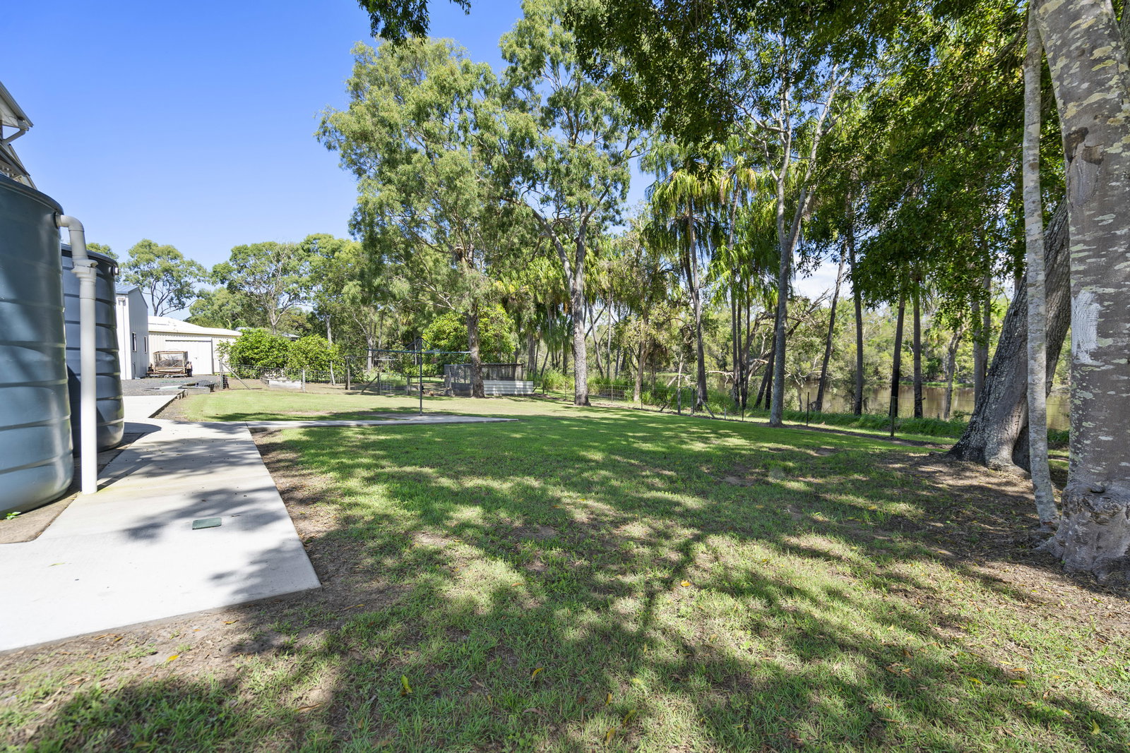 40 Kingfisher Crescent, Moore Park Beach  QLD  4670
