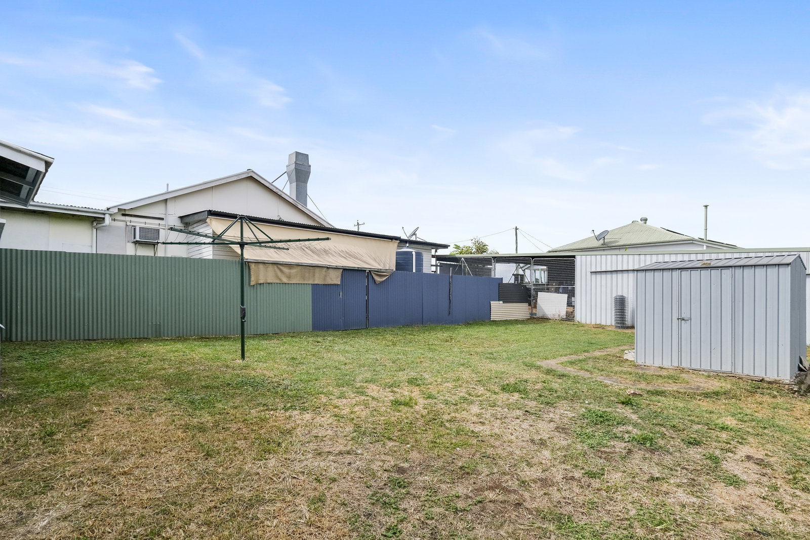 17 Mulgrave Street, Gin Gin  QLD  4671