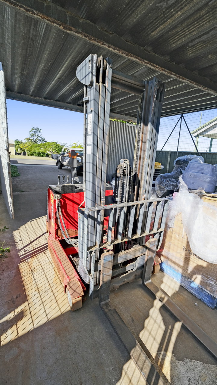 17 Mulgrave Street, Gin Gin  QLD  4671