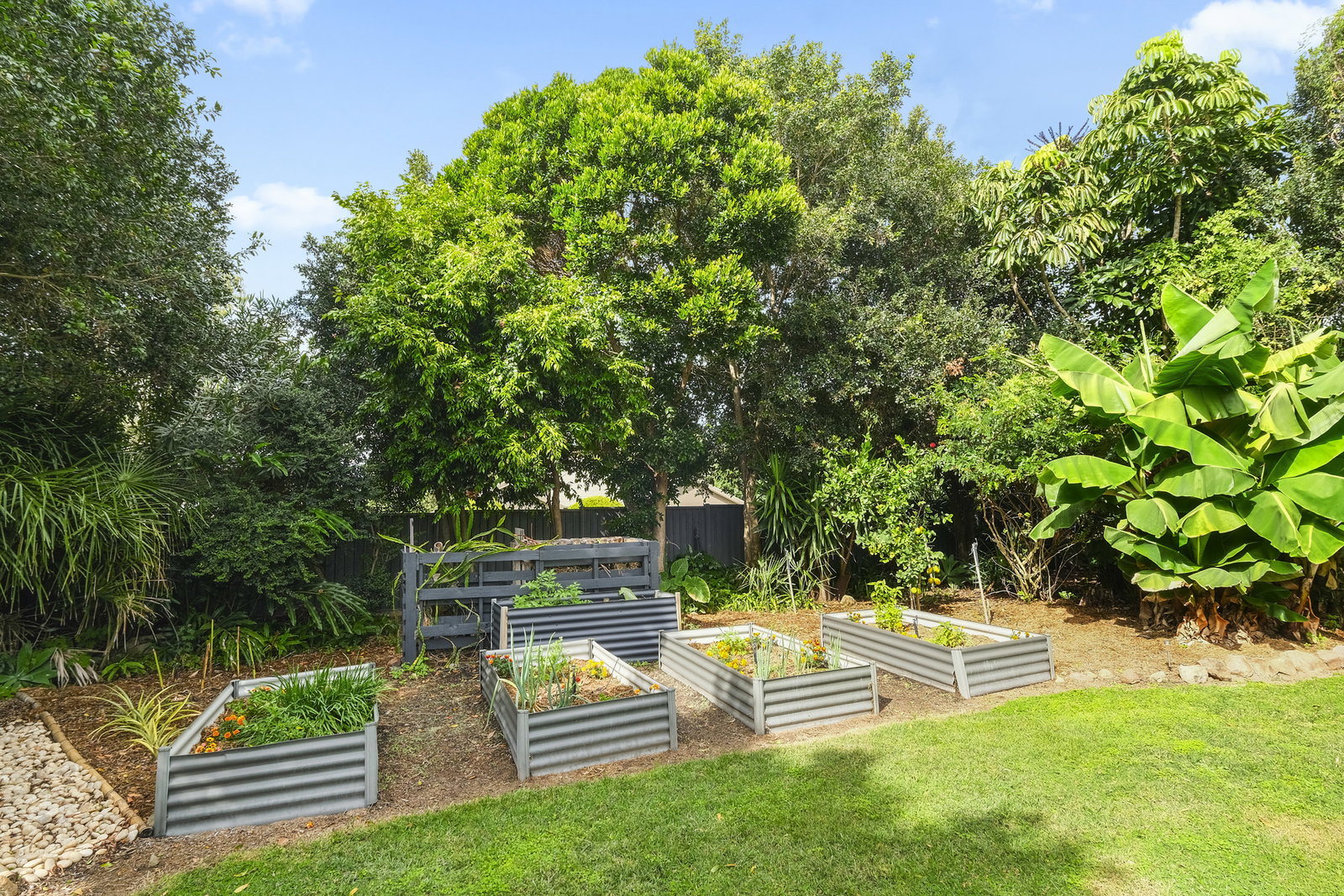 2 Russell Street, Mount Perry  QLD  4671
