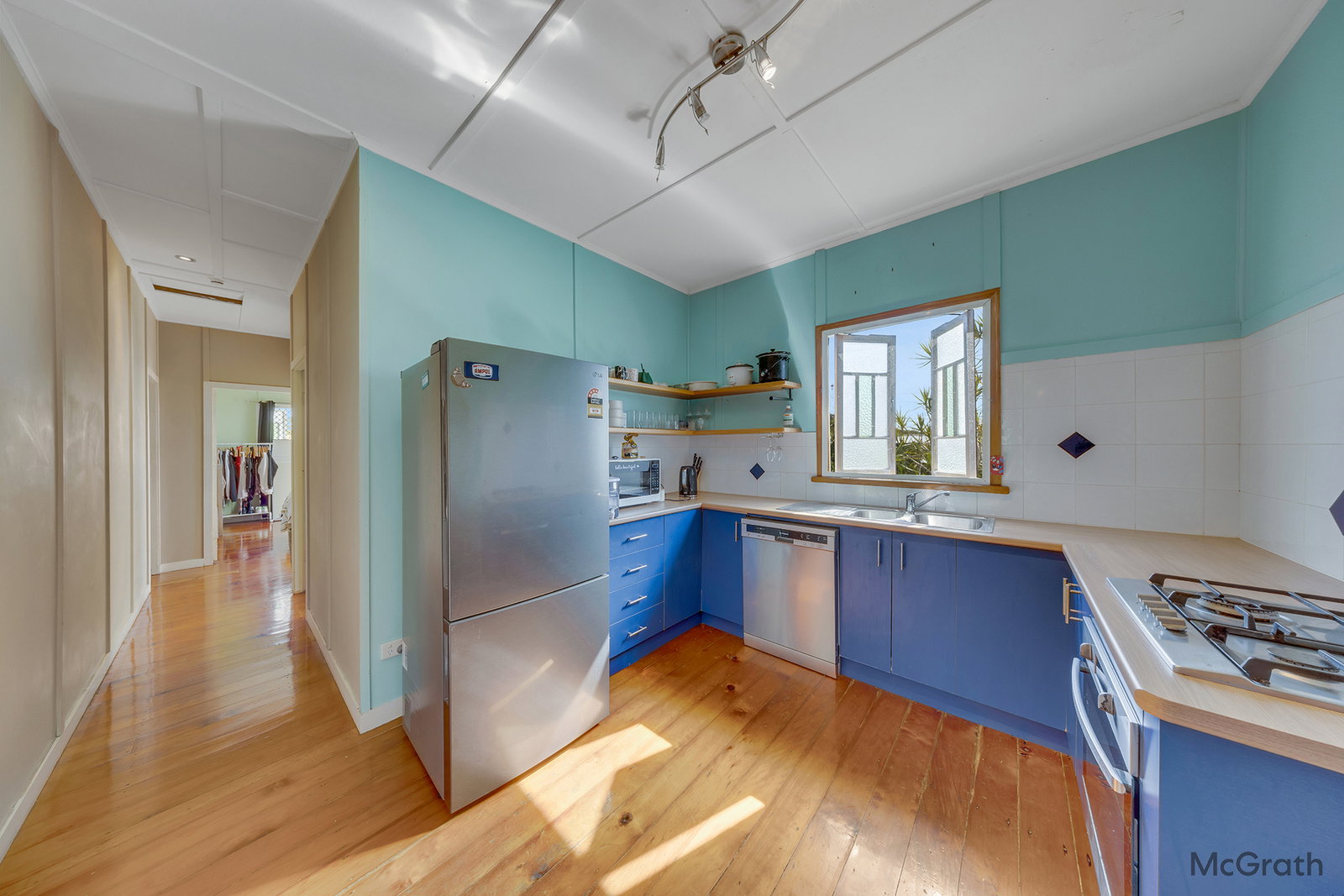 66 Ann Street, South Gladstone  QLD  4680