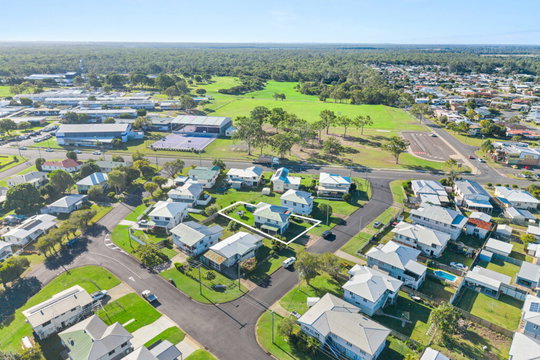 6 French Avenue, Maryborough  QLD  4650