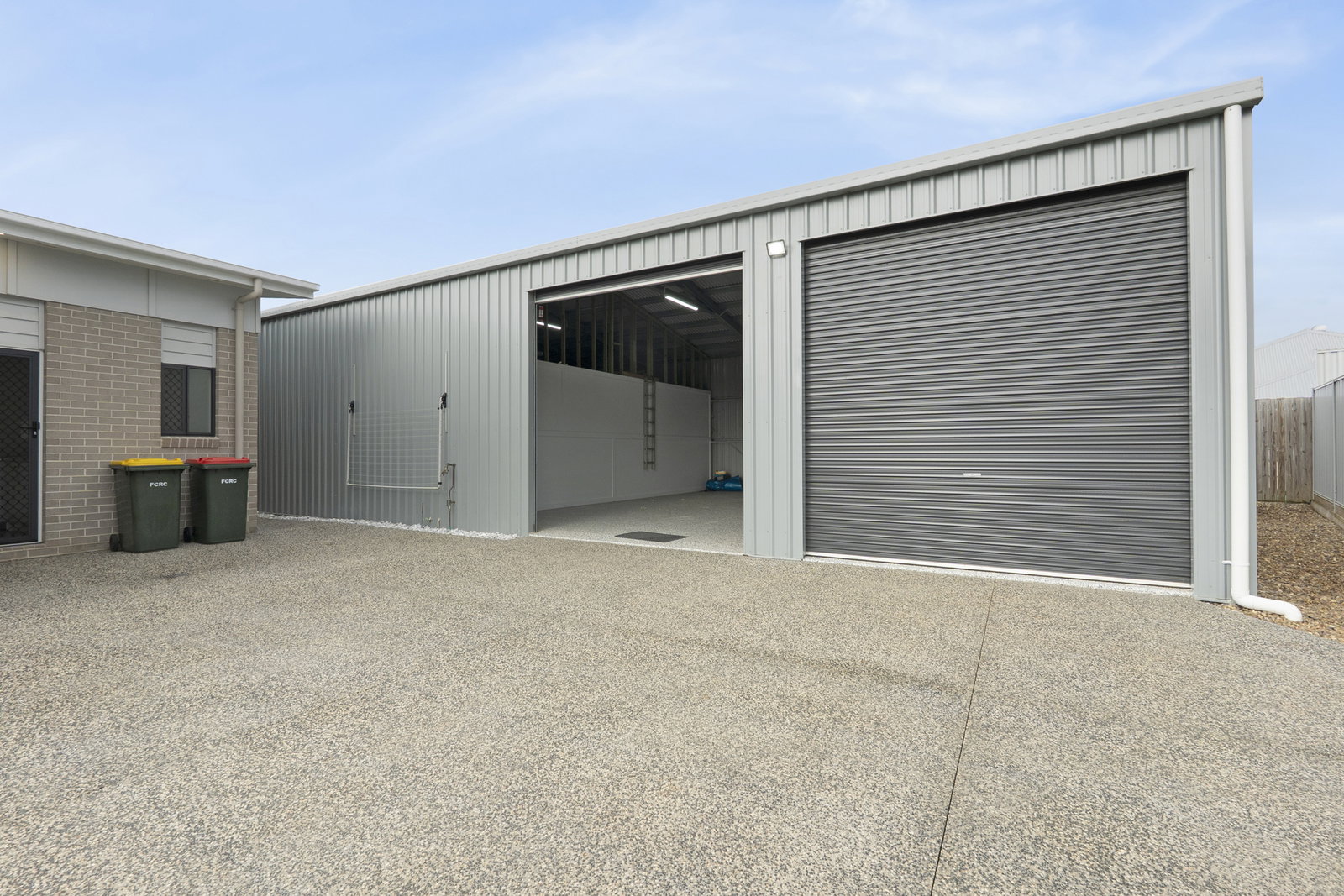 6 Bowie Avenue, Kawungan  QLD  4655