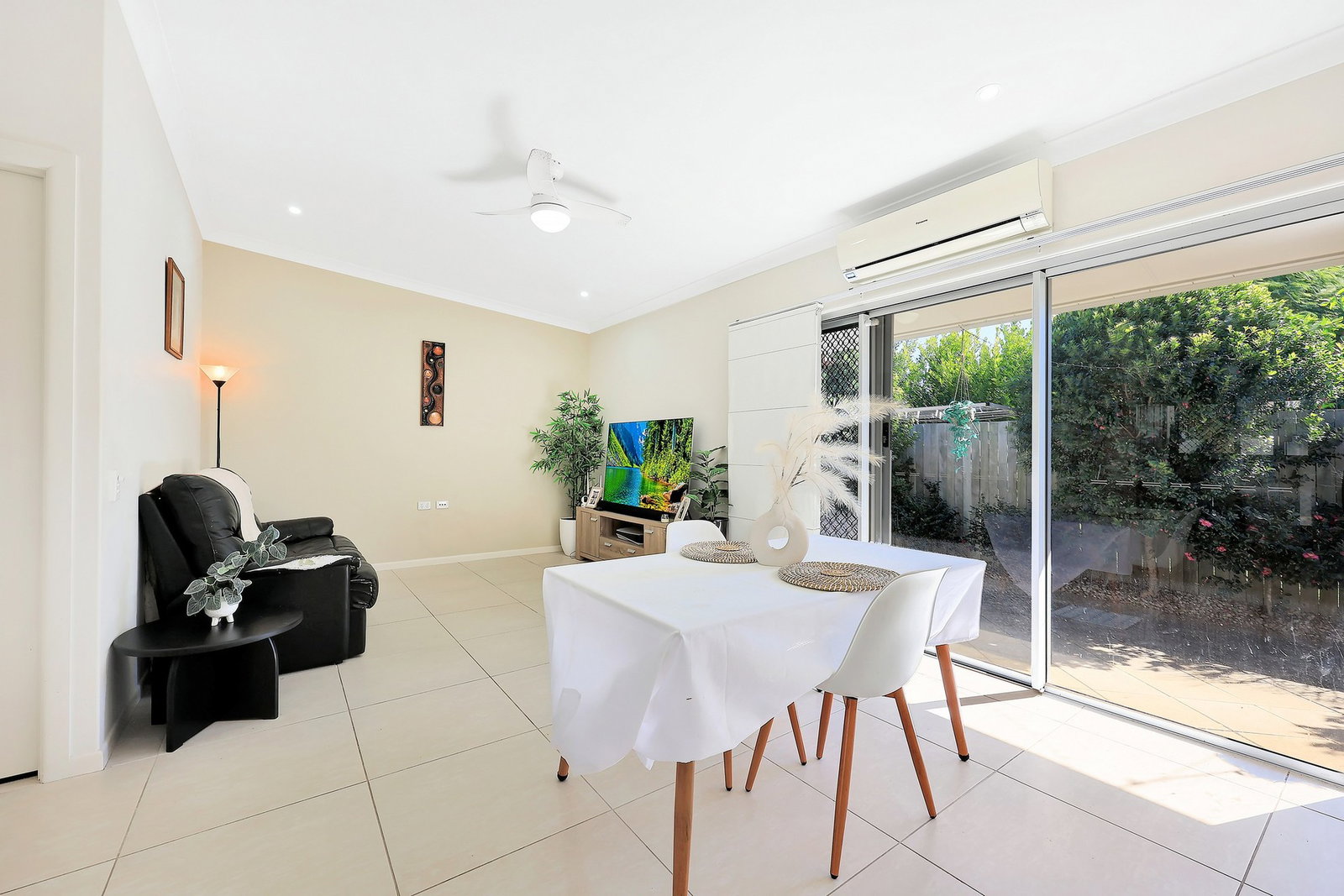 4/12 Tanner Street, Bargara  QLD  4670