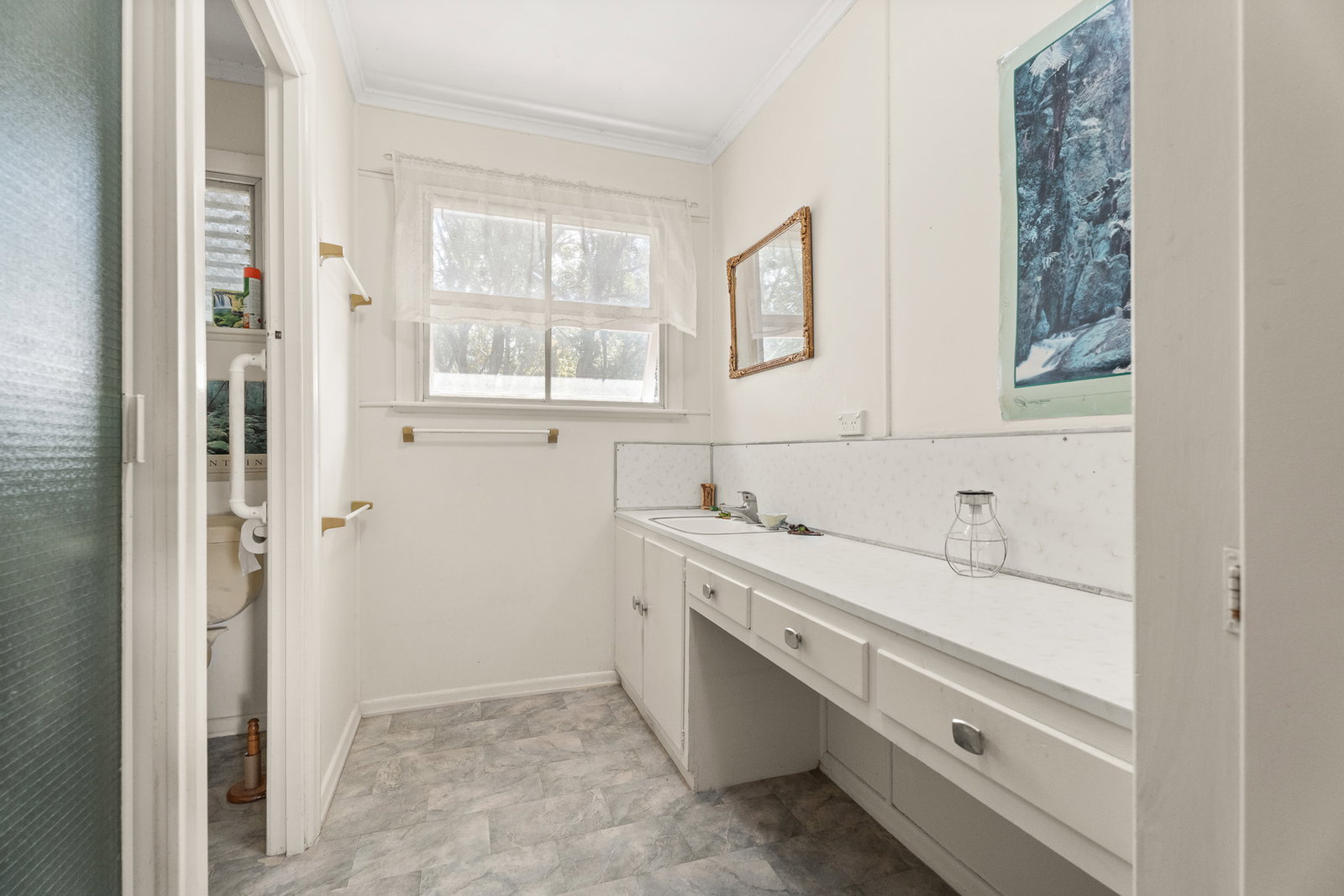 112 Odessa Street, Granville  QLD  4650
