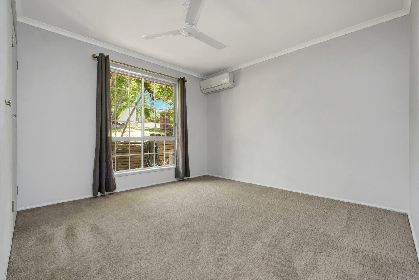 67 Gretel Drive, Clinton  QLD  4680