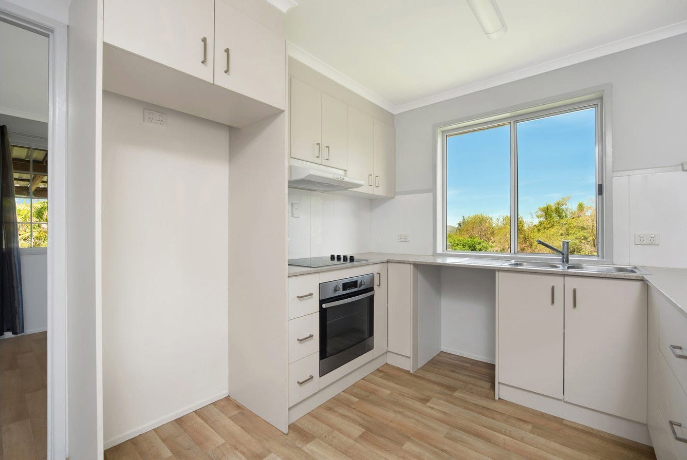67 Gretel Drive, Clinton  QLD  4680