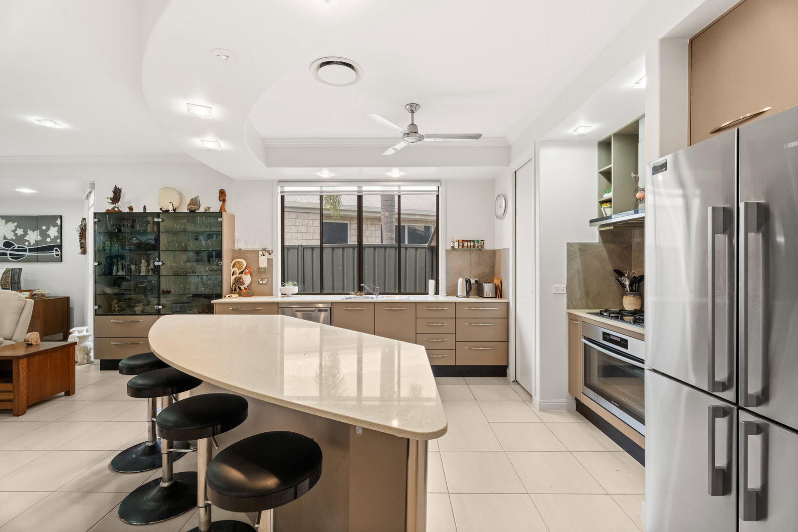 13 Satinwood Avenue, Urraween  QLD  4655