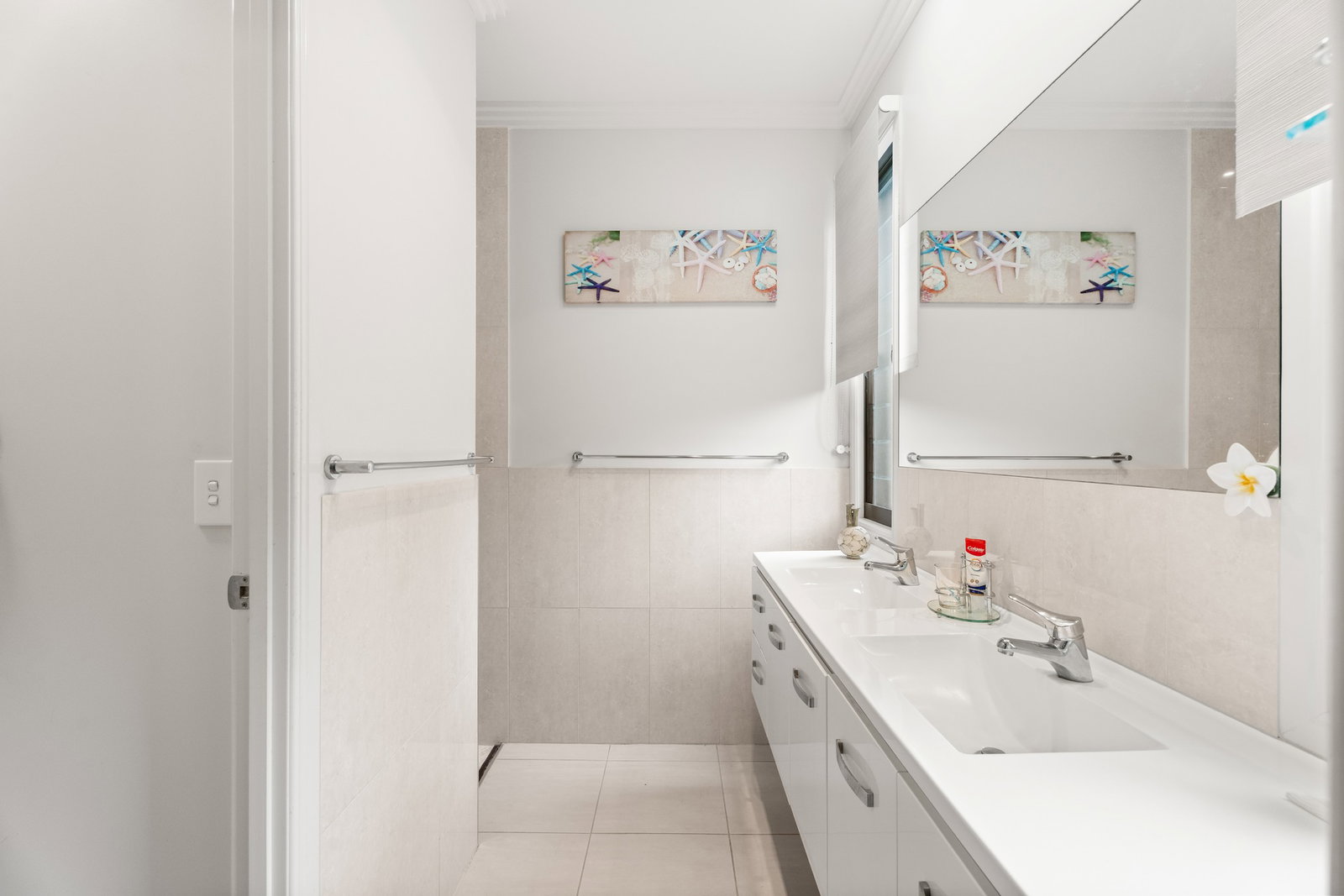 13 Satinwood Avenue, Urraween  QLD  4655