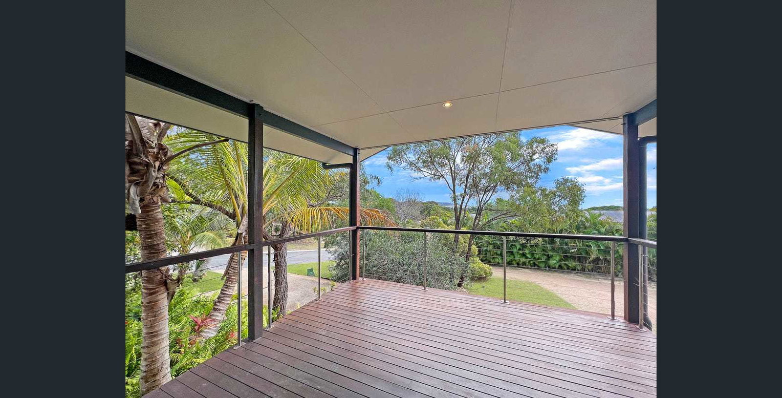 1/5 Gibbons Court, Agnes Water  QLD  4677
