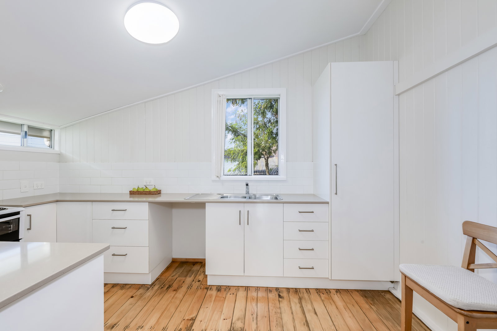 15 Hanbury Street, Bundaberg North  QLD  4670