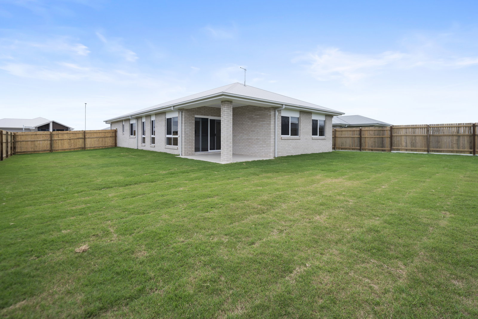 68 Wisteria Street, Bargara  QLD  4670