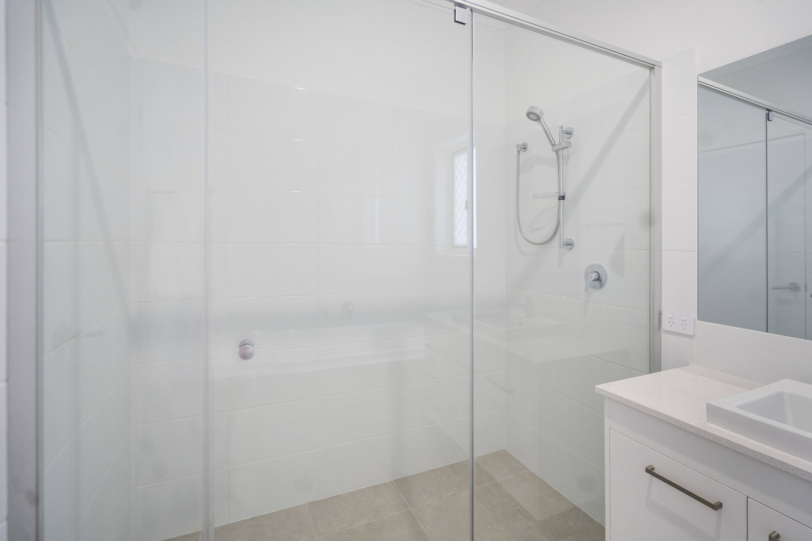 68 Wisteria Street, Bargara  QLD  4670