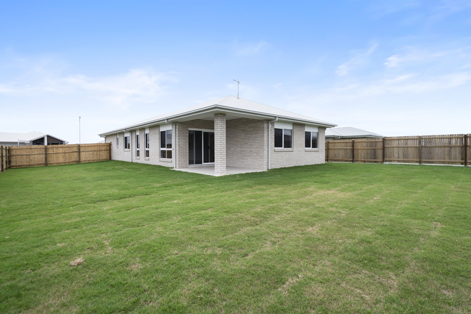 68 Wisteria Street, Bargara  QLD  4670