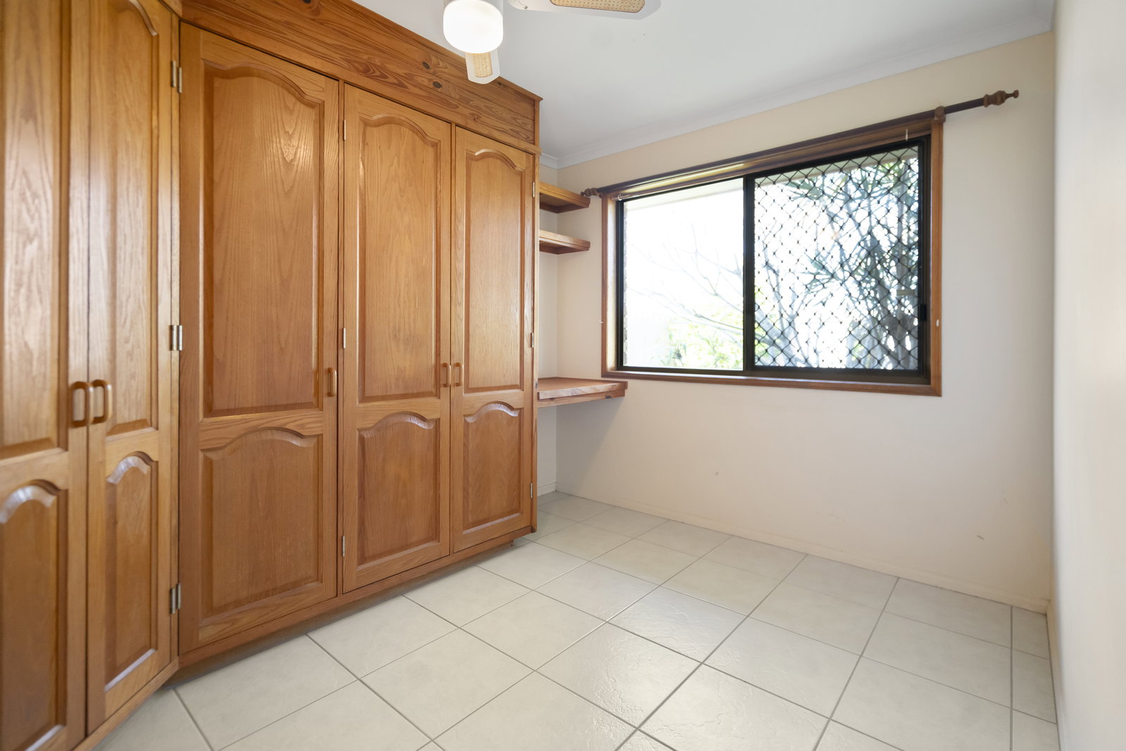 3 Central Avenue, Thabeban  QLD  4670