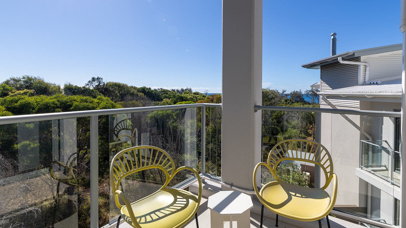 127/9 Beaches Village Circuit, Agnes Water  QLD  4677