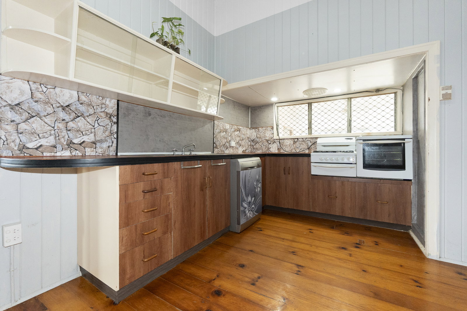 70 Hanbury Street, Bundaberg North  QLD  4670