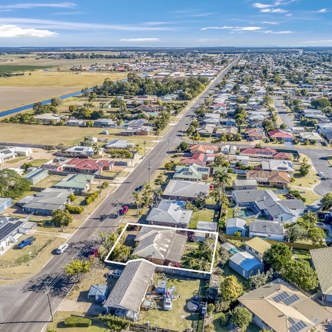 207 McCarthy Street, Avenell Heights  QLD  4670