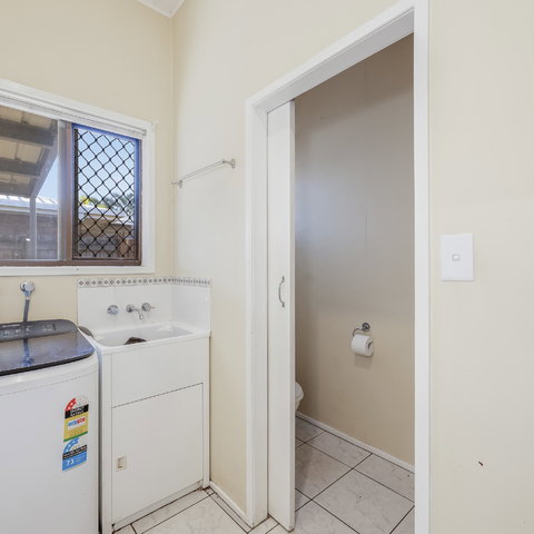 207 McCarthy Street, Avenell Heights  QLD  4670
