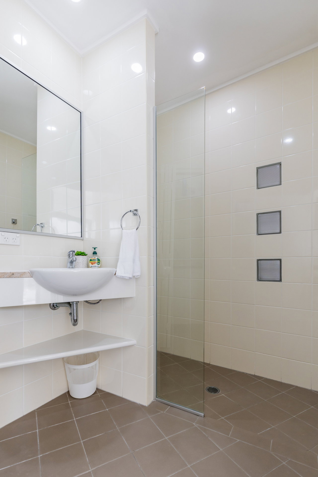 126/9-11 Beaches Village Circuit, Agnes Water  QLD  4677
