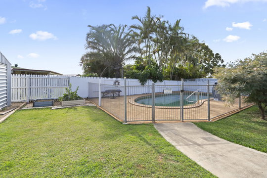 26 Swan Drive, Kalkie  QLD  4670