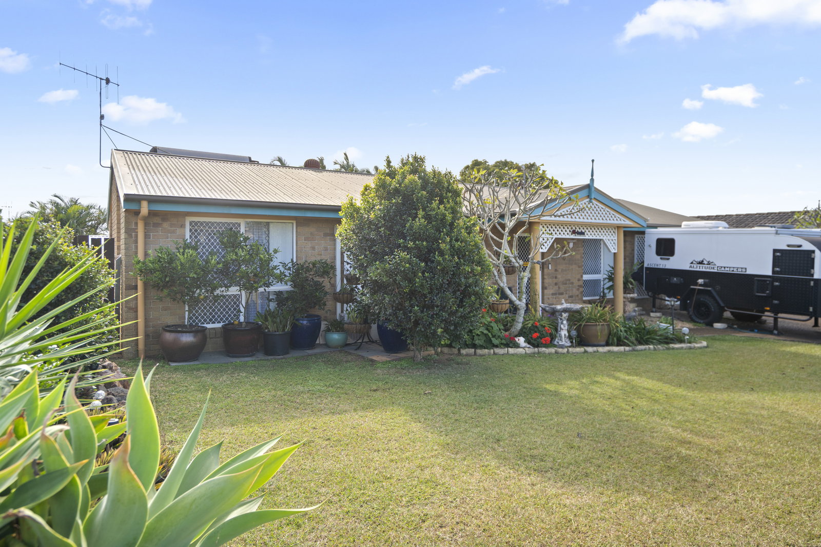 26 Swan Drive, Kalkie  QLD  4670