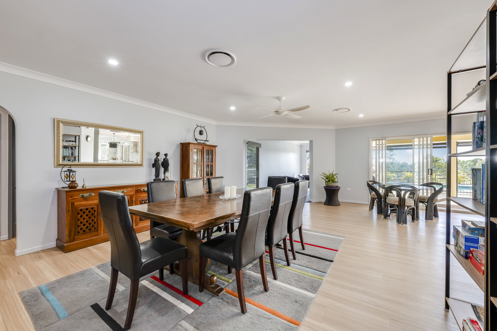 115 Woodbury Drive, South Kolan  QLD  4670