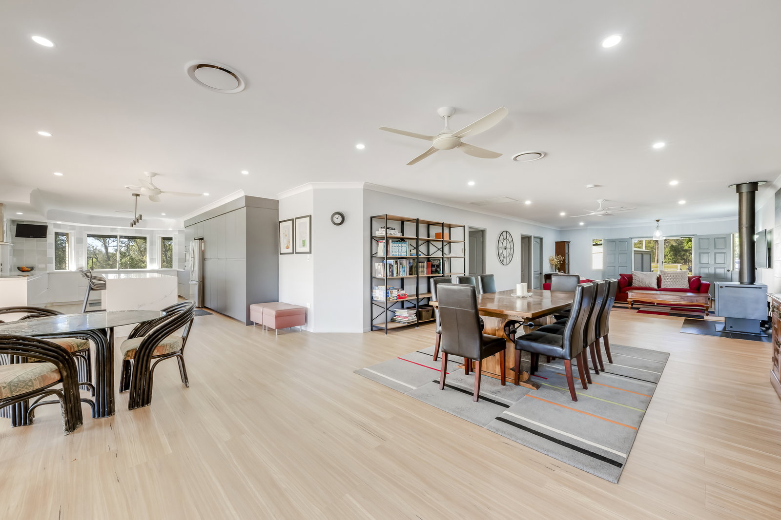 115 Woodbury Drive, South Kolan  QLD  4670