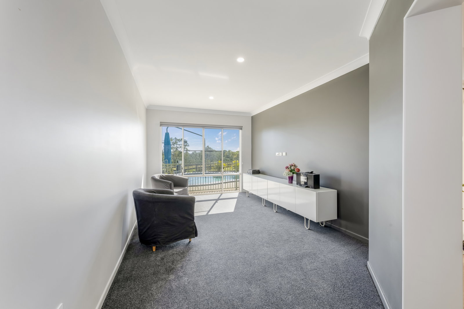 115 Woodbury Drive, South Kolan  QLD  4670