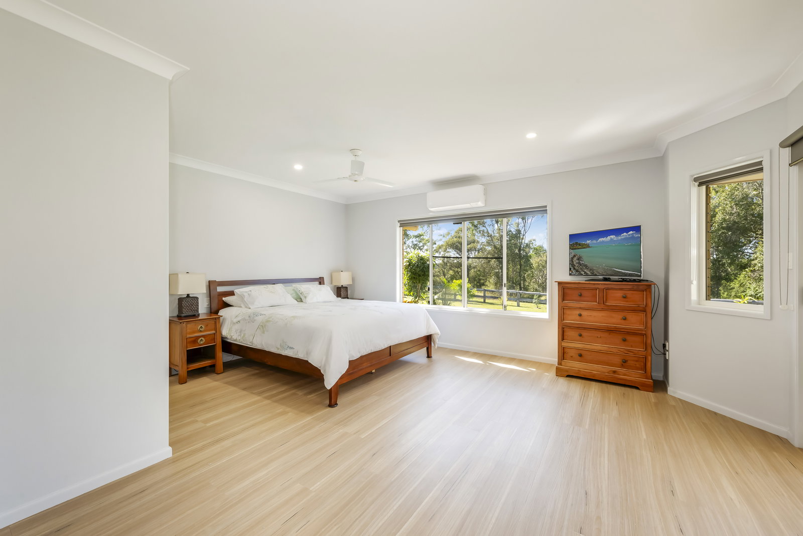 115 Woodbury Drive, South Kolan  QLD  4670