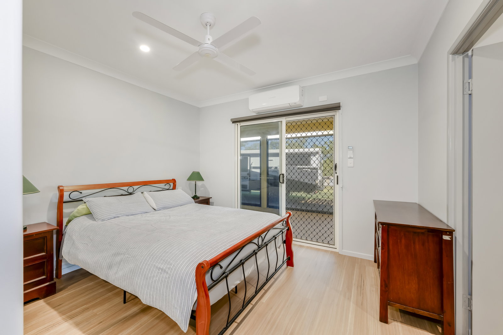 115 Woodbury Drive, South Kolan  QLD  4670