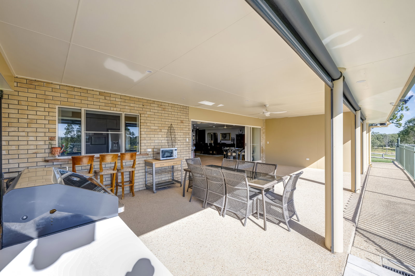 115 Woodbury Drive, South Kolan  QLD  4670