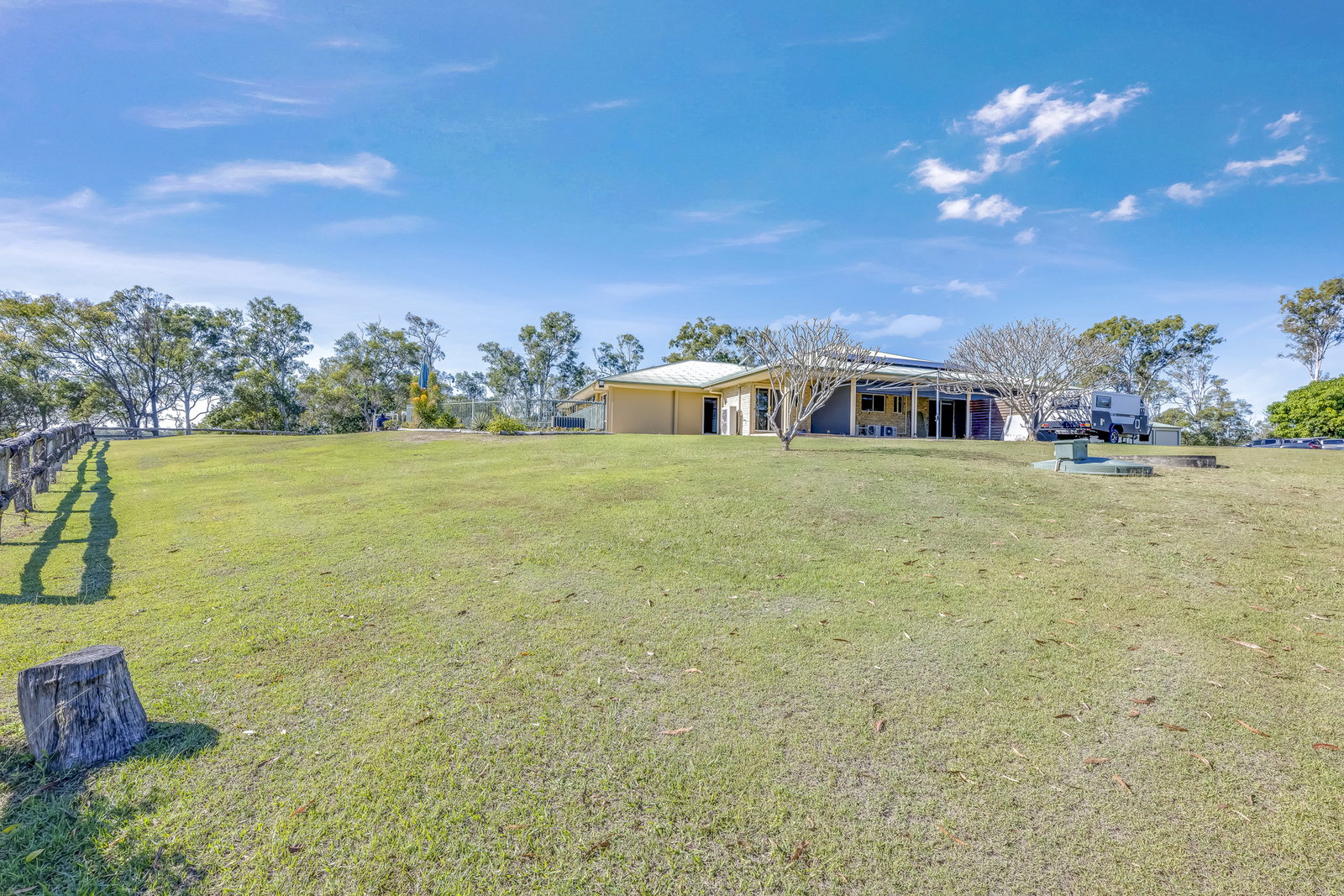 115 Woodbury Drive, South Kolan  QLD  4670