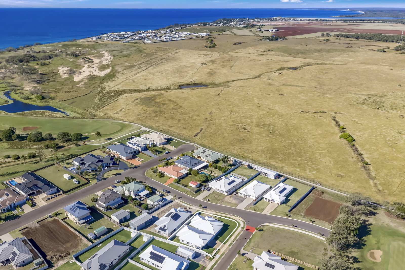 43 Golf View, Coral Cove  QLD  4670