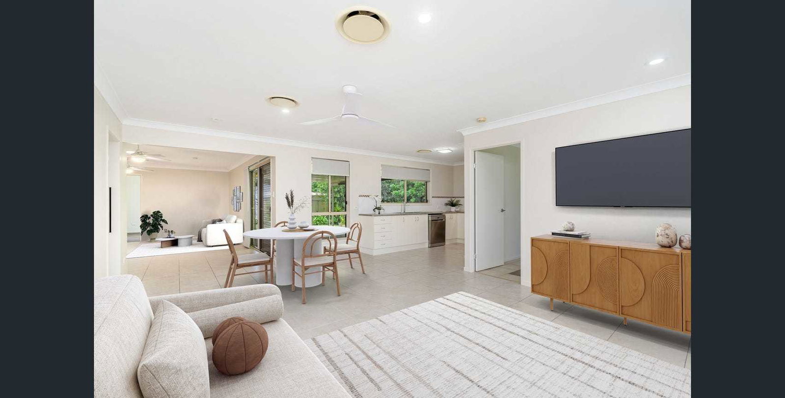 17 Fourth Avenue, Maaroom  QLD  4650