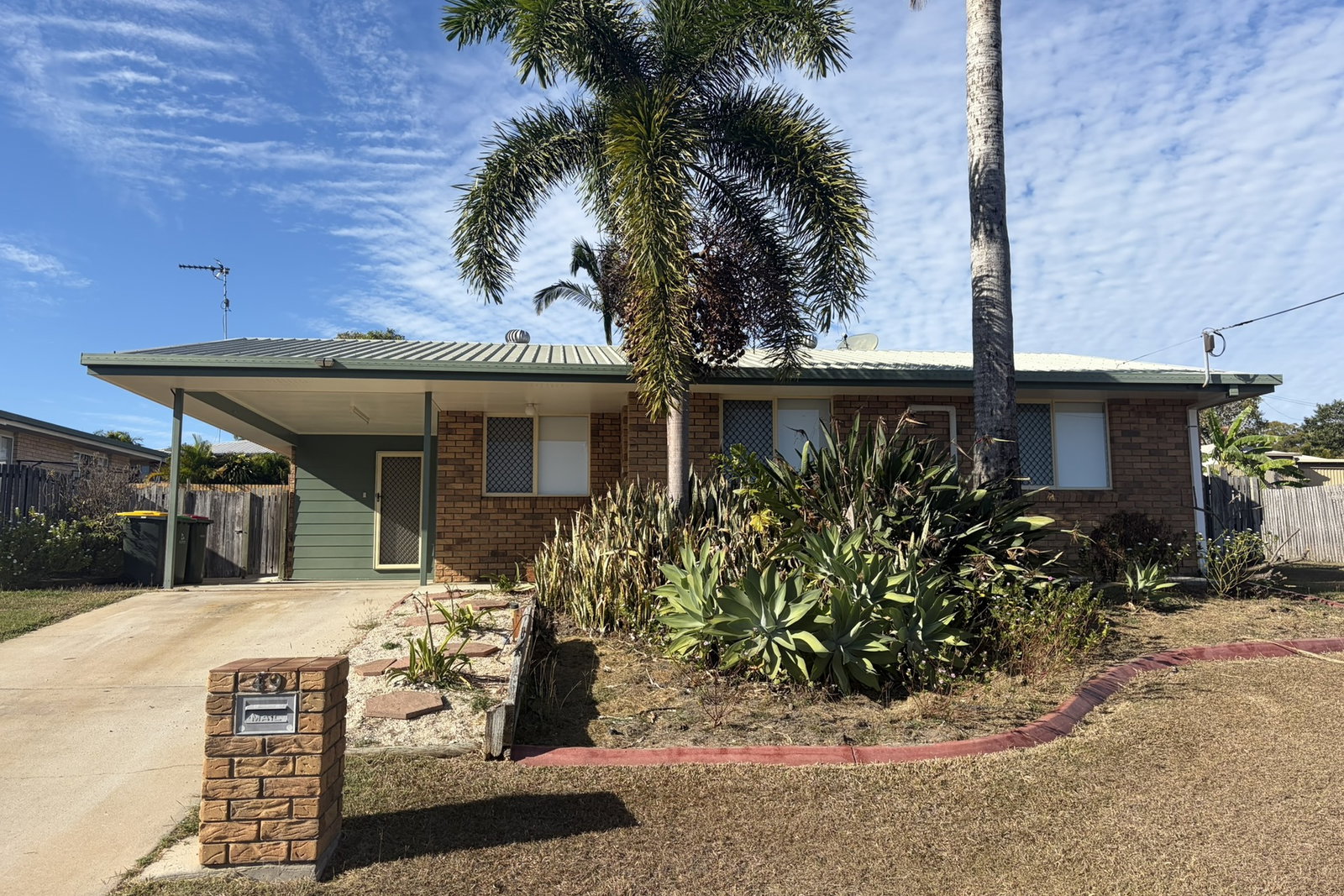 49 Keppel Avenue, Clinton  QLD  4680