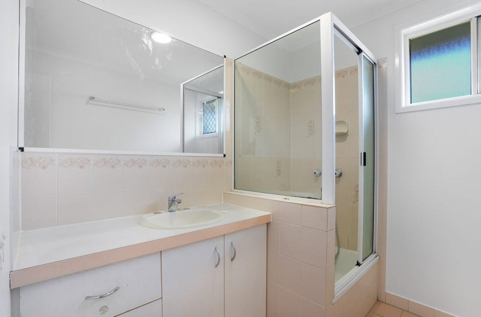 49 Keppel Avenue, Clinton  QLD  4680