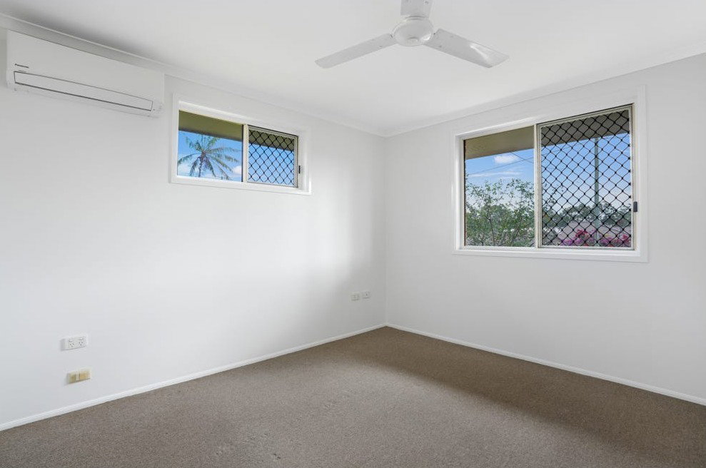 49 Keppel Avenue, Clinton  QLD  4680