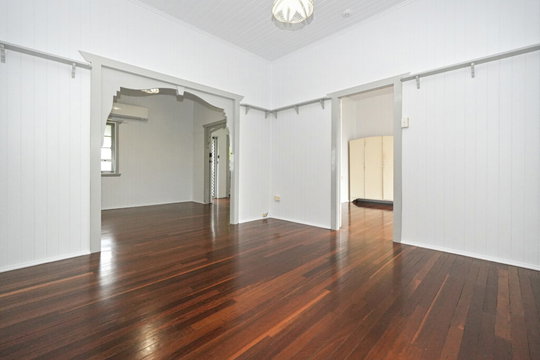 363 Lennox Street, Maryborough  QLD  4650