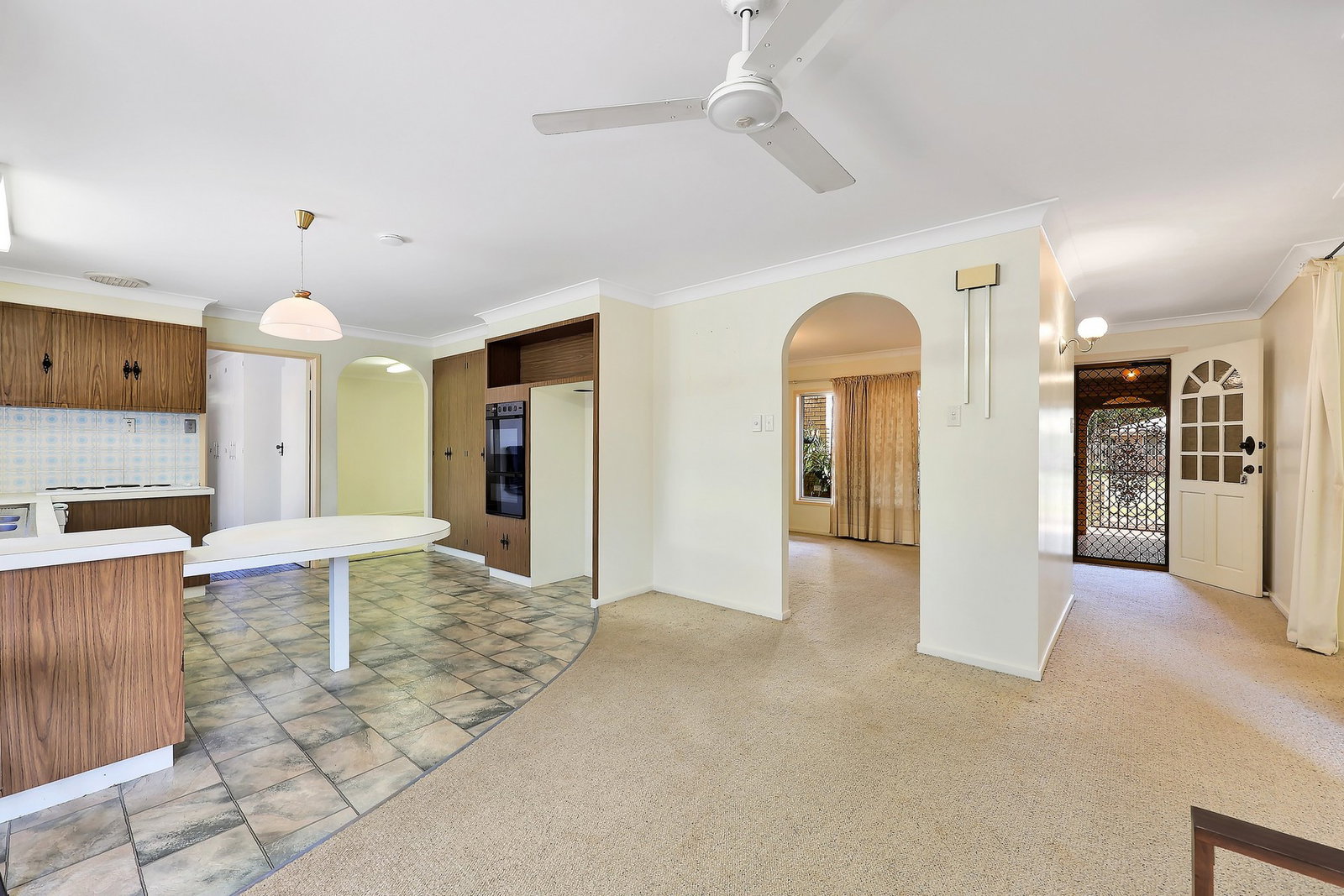 4 Frauca Street, Kepnock  QLD  4670