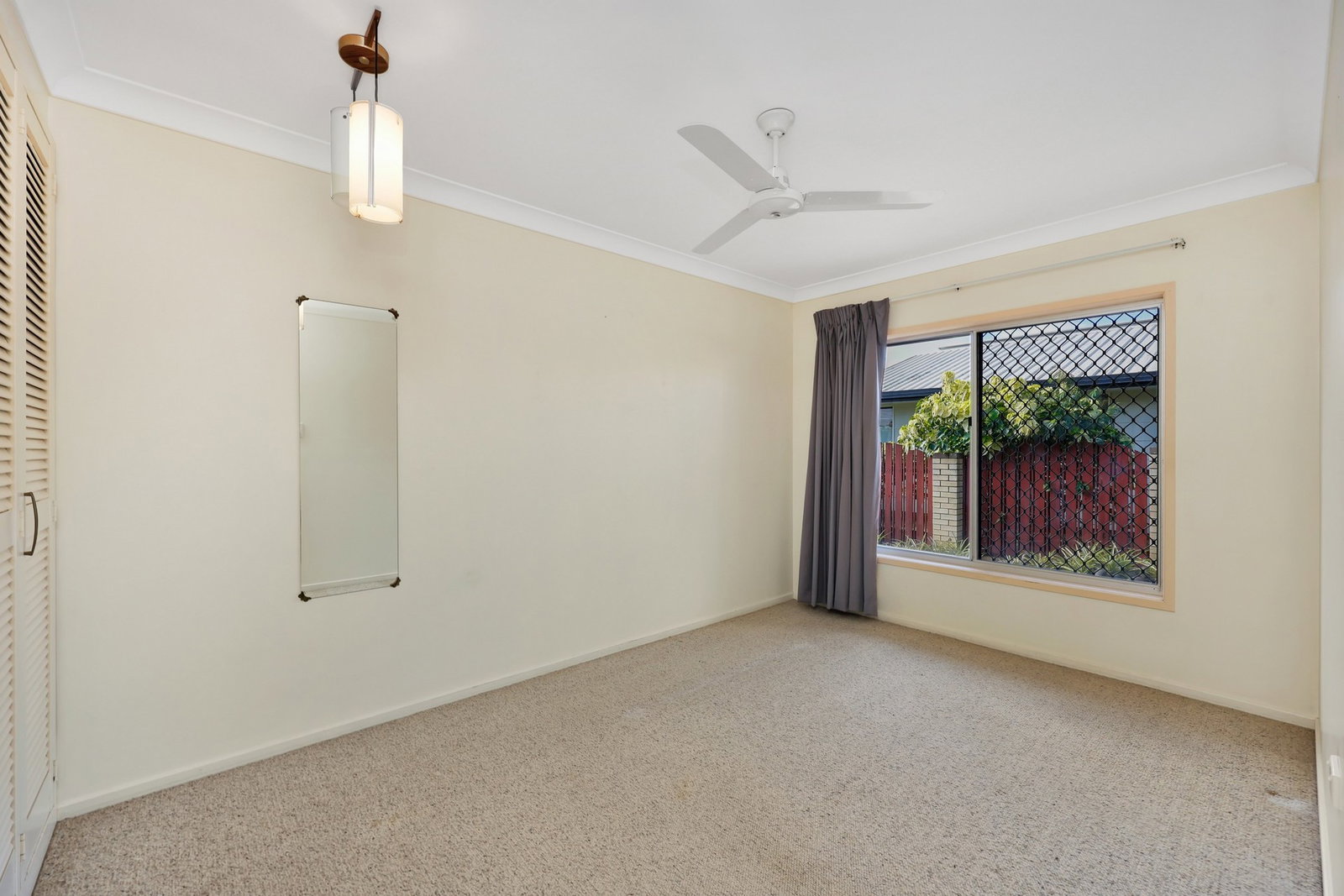 4 Frauca Street, Kepnock  QLD  4670