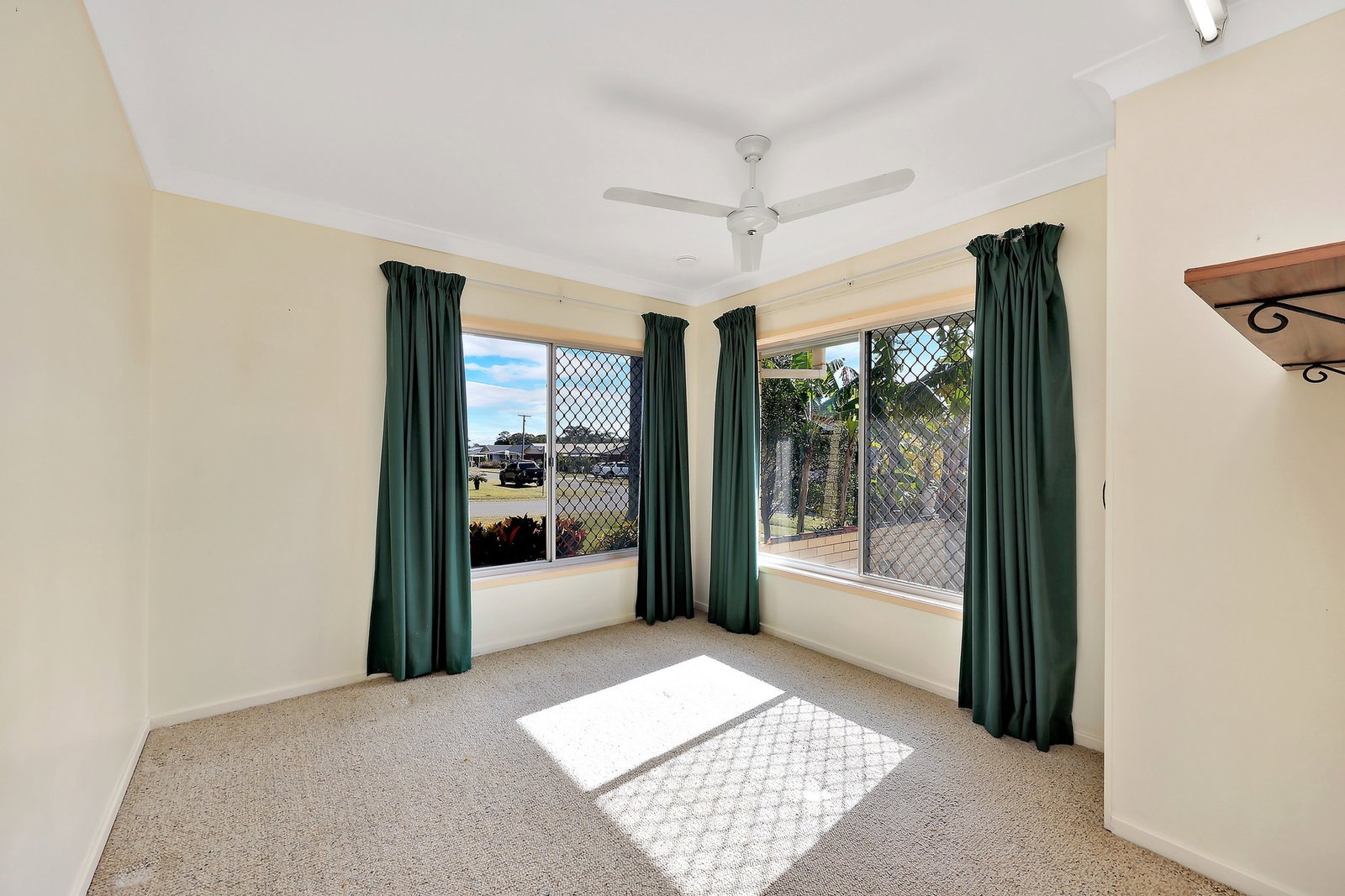 4 Frauca Street, Kepnock  QLD  4670