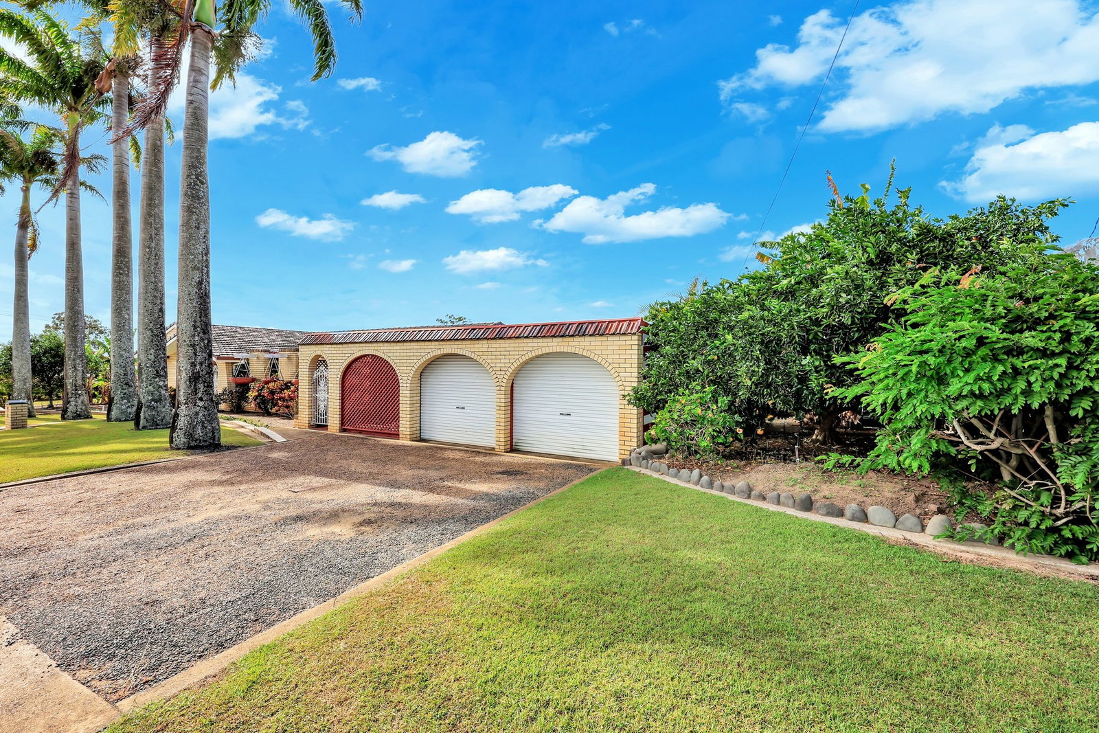 4 Frauca Street, Kepnock  QLD  4670