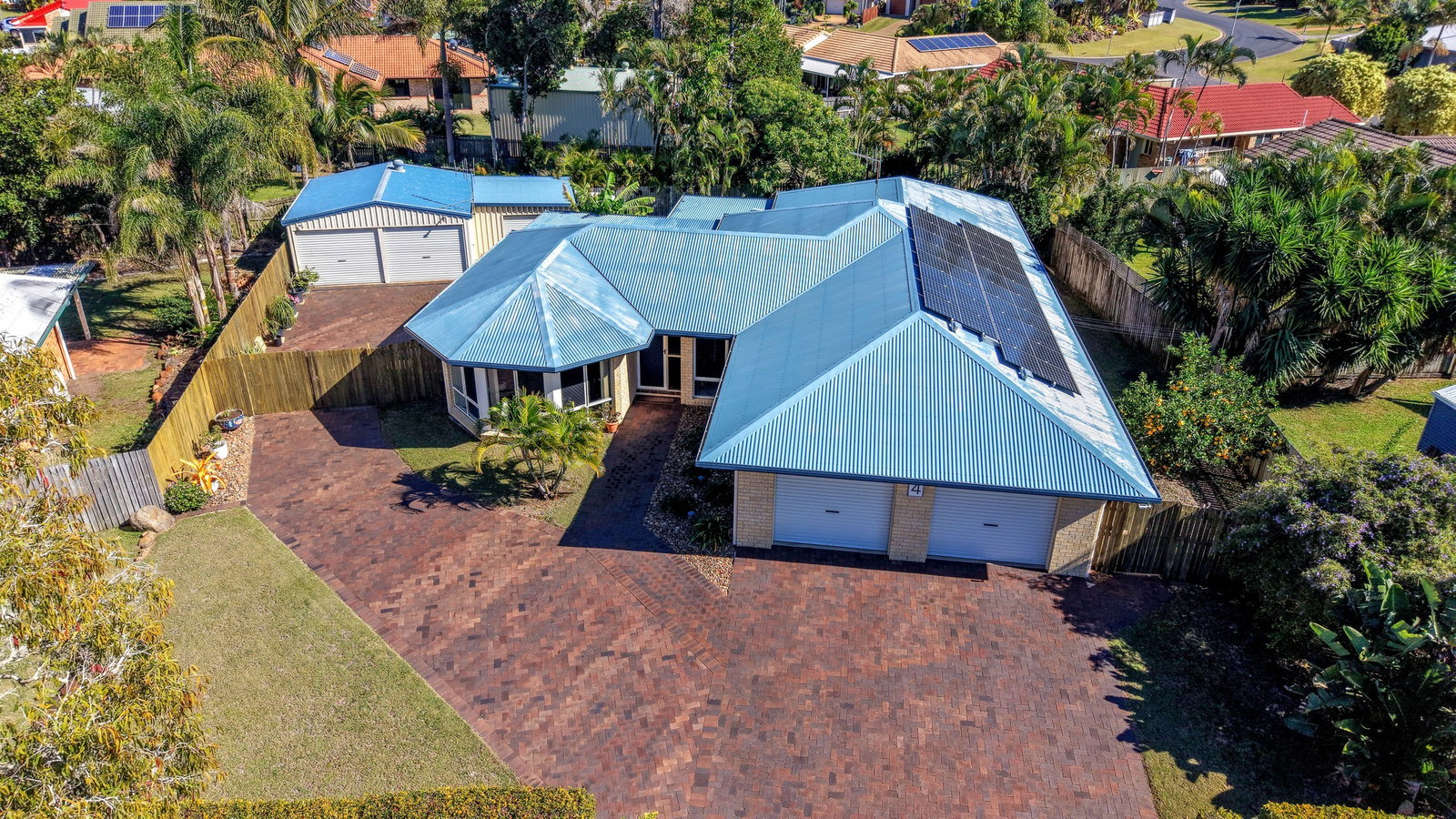 4 Solander Street, Bargara  QLD  4670