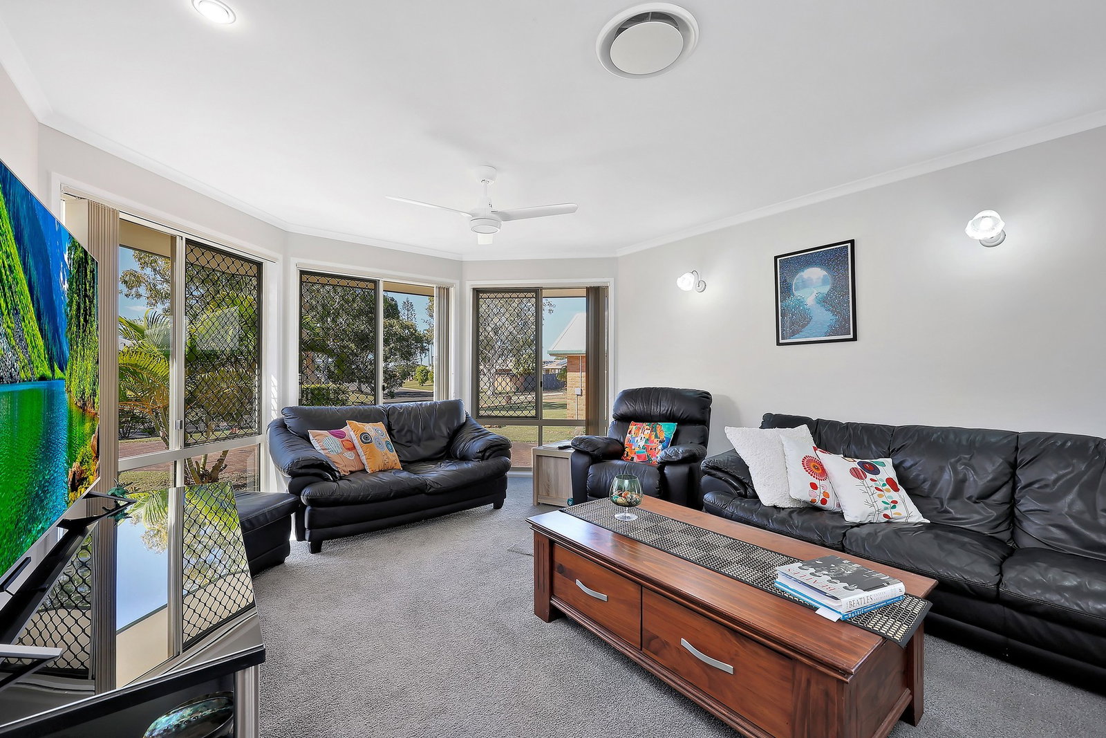 4 Solander Street, Bargara  QLD  4670