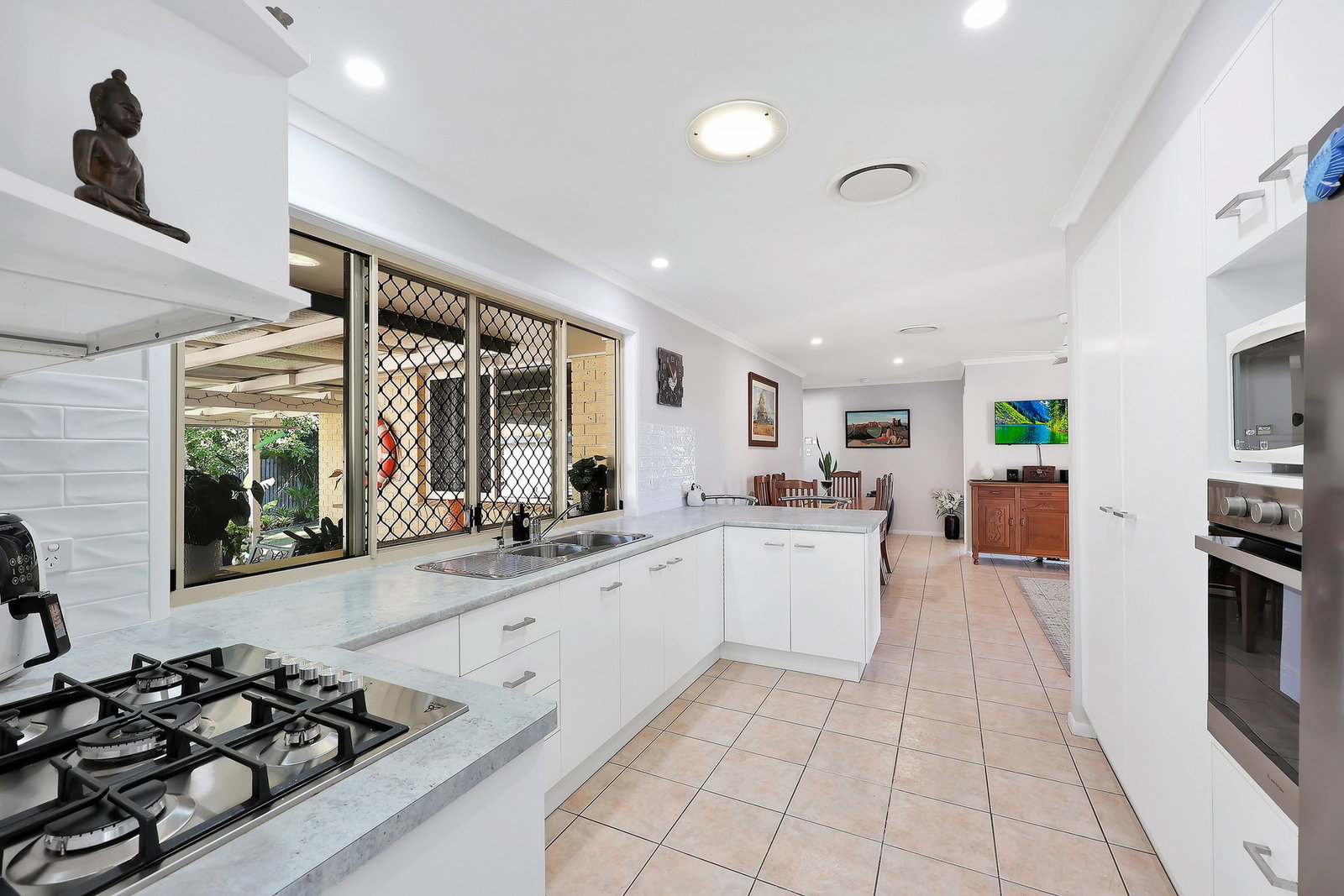4 Solander Street, Bargara  QLD  4670