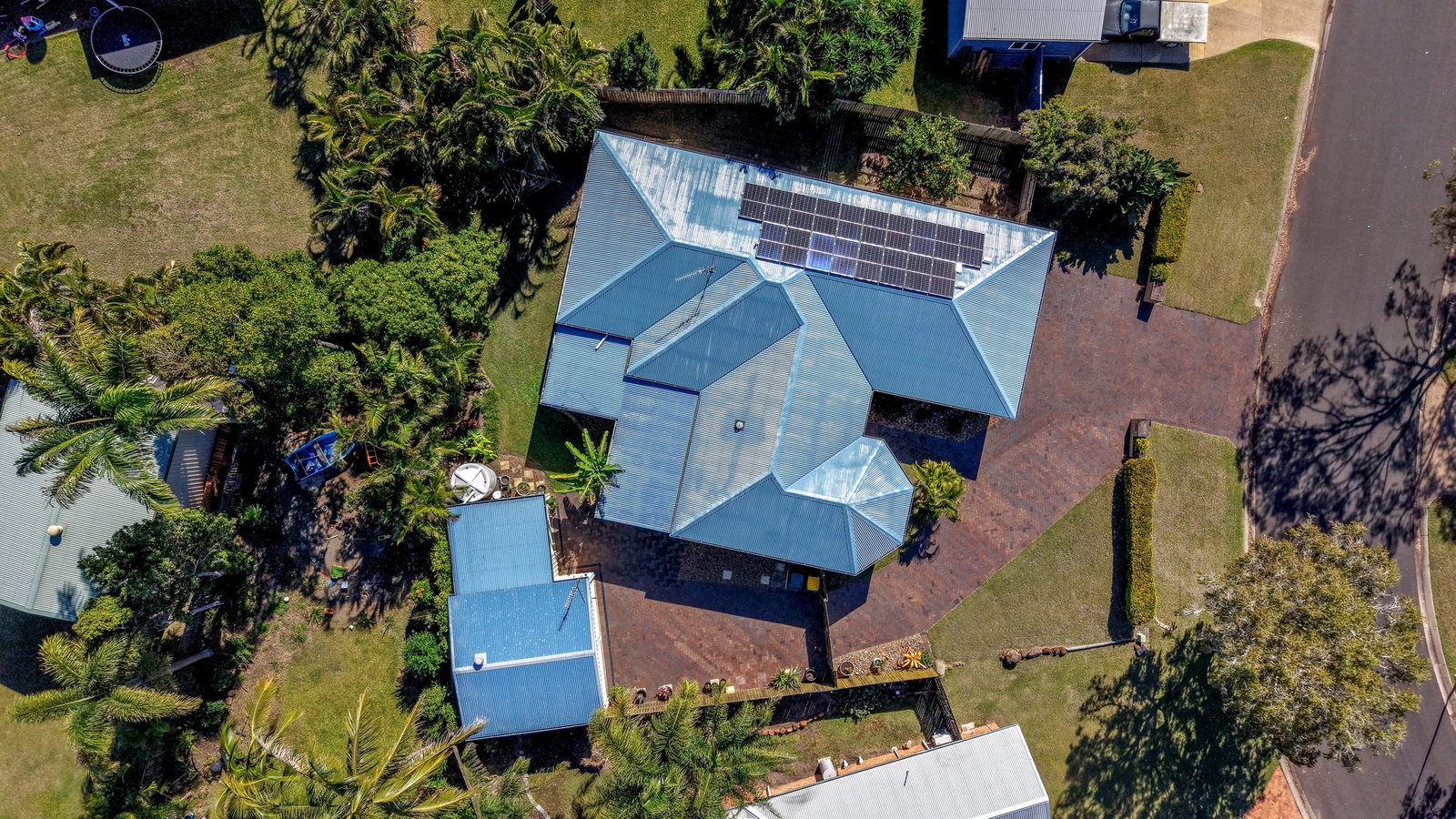 4 Solander Street, Bargara  QLD  4670