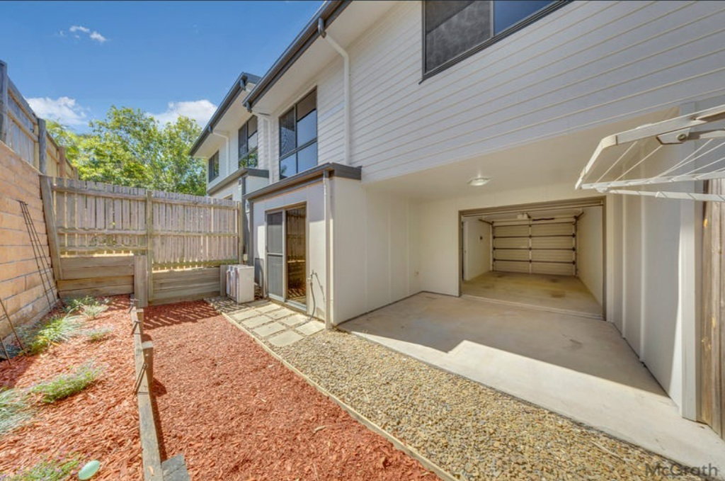 6/23 Roberts Street, South Gladstone  QLD  4680